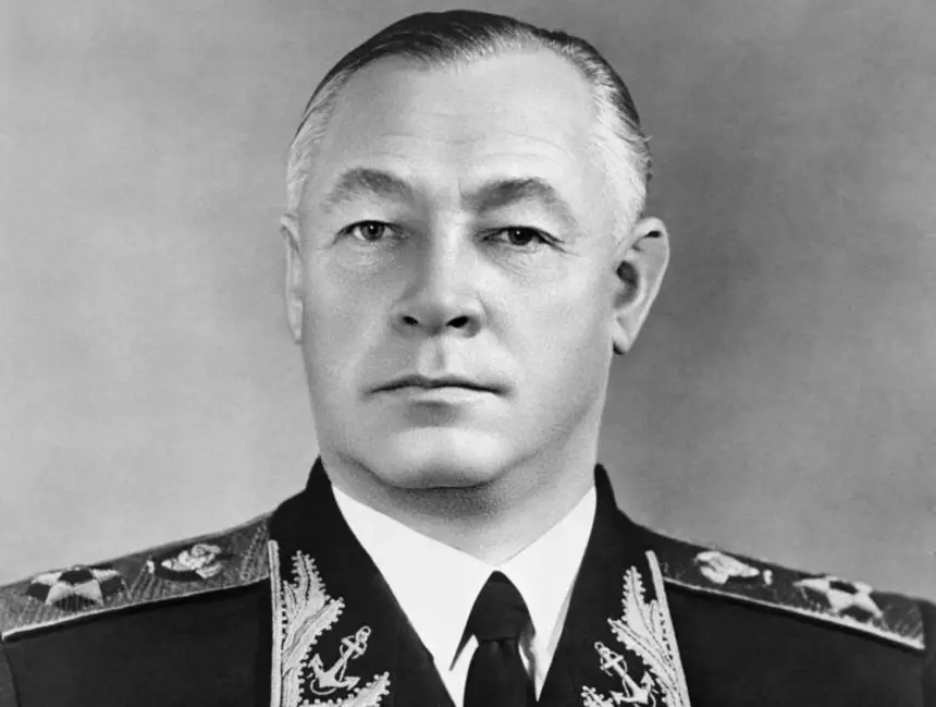 Великая Отечественная война: нарком ВМФ адмирал Николай Кузнецов Великая Отечественная война: нарком ВМФ адмирал Николай Кузнецов