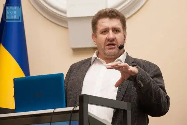 Кость Бондаренко: Пора признать военный разгром Украины Кость Бондаренко: Пора признать военный разгром Украины