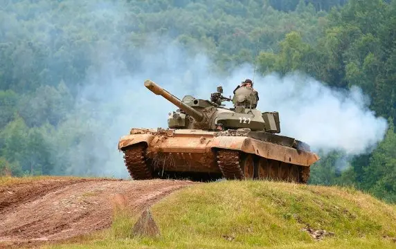 В качестве помощи ВСУ могли получить танки Т-55АМ2 В качестве помощи ВСУ могли получить танки Т-55АМ2