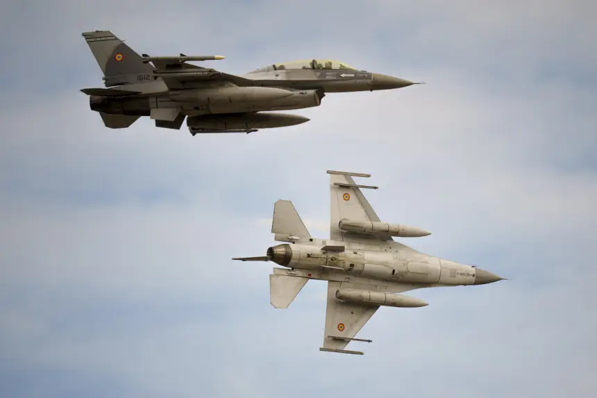 Рост потерь Украиной истребителей F-16 нашел свое объяснение Рост потерь Украиной истребителей F-16 нашел свое объяснение