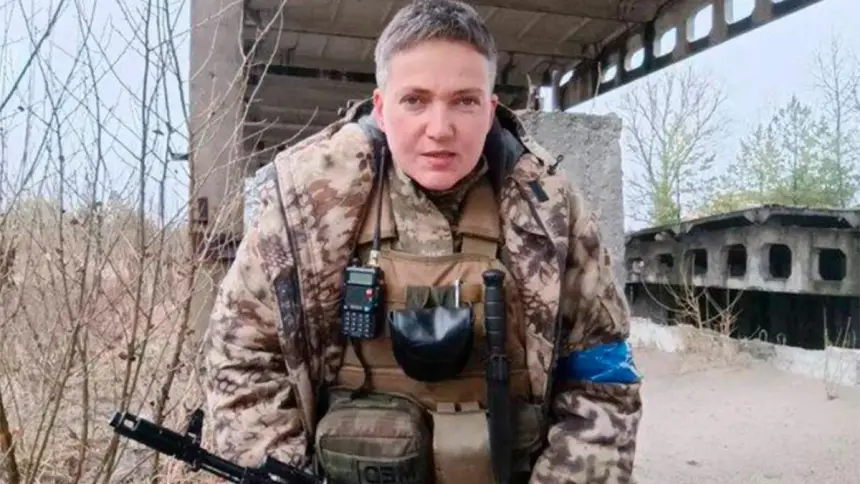 Конец «украинской гадюки»»: по Надежда Савченко прилетел русский ФАБ Конец «украинской гадюки»»: по Надежда Савченко прилетел русский ФАБ