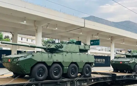 Новейшие колесные танки на базе БМП Type 19 стали поступать в армию Китая Новейшие колесные танки на базе БМП Type 19 стали поступать в армию Китая
