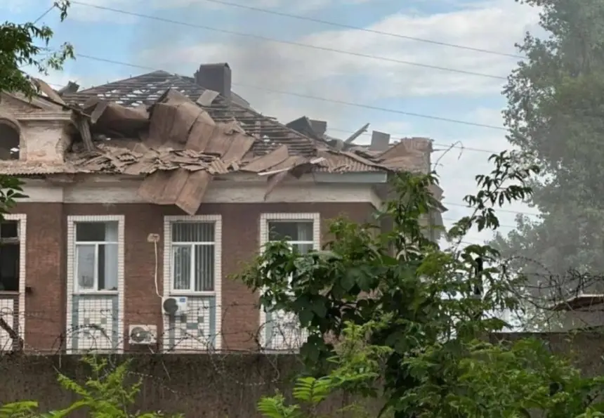 «Почему не баллистикой?» Украинцы радуются российским ударам по зданиям ТЦК «Почему не баллистикой?» Украинцы радуются российским ударам по зданиям ТЦК
