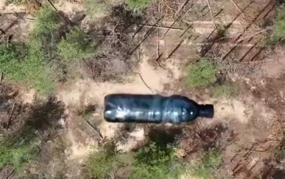 Склад боеприпасов ВСУ уничтожили пластиковой бутылкой, сброшенной с дрона