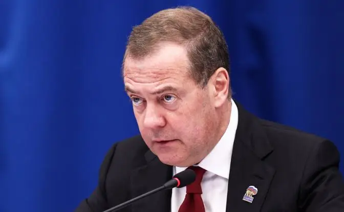 Медведев пообещал Киеву возмездие за теракты Медведев пообещал Киеву возмездие за теракты