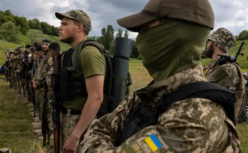 Первые жертвы «контракта 18-24» на Украине стали возвращаться домой в гробах
