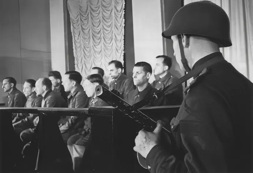 К возмездию нацистам за совершенные злодеяния СССР шел с первого дня войны К возмездию нацистам за совершенные злодеяния СССР шел с первого дня войны