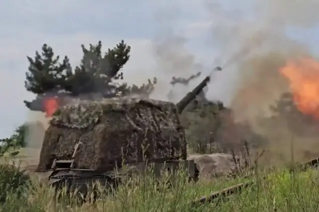 «Мста» будет страшна: расчёты гаубицы ликвидировали опорник и технику ВСУ