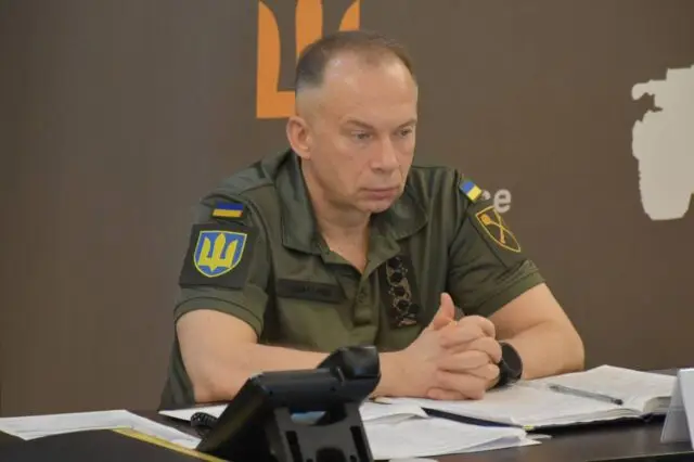 Сырский зарывает армию: обучение солдат ВСУ уходит под землю Сырский зарывает армию: обучение солдат ВСУ уходит под землю