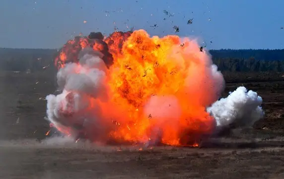 ВТ-40 и "Ланцет" разнесли 2 танка ВСУ
