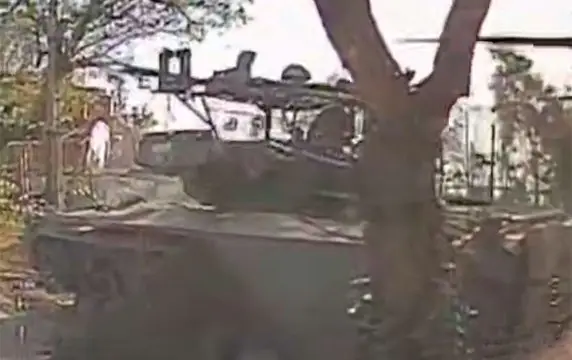 Редкая БМП-1ТС ВСУ с модулем "Спис" уничтожена ударом в открытый люк