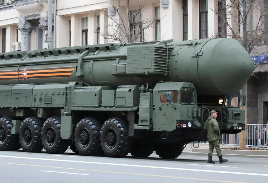 «Орешник» как аргумент в противостоянии РФ и НАТО «Орешник» как аргумент в противостоянии РФ и НАТО