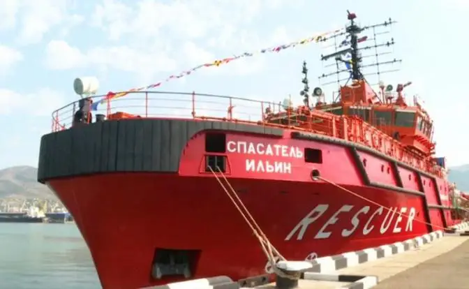 Российский корабль «Спасатель Ильин» ранен, но живой Российский корабль «Спасатель Ильин» ранен, но живой
