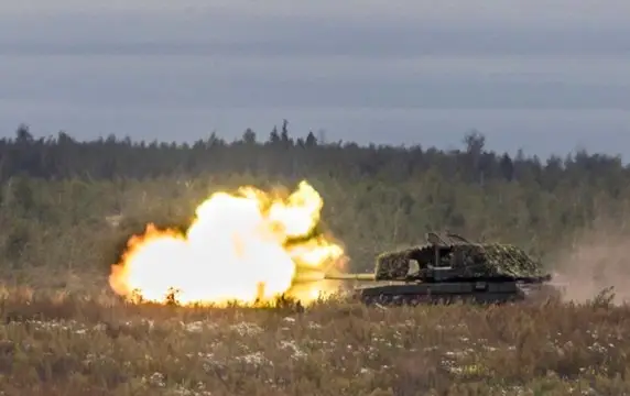 Т-72Б3М и самоходки 2С43 "Мальва" впервые показали на учениях Росгвардии Т-72Б3М и самоходки 2С43 "Мальва" впервые показали на учениях Росгвардии