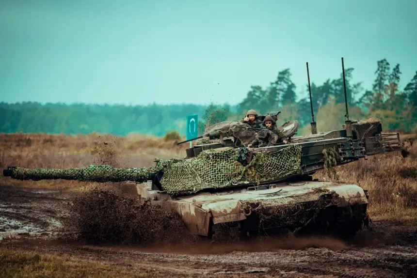 Танки M1A1 FEP Abrams воевали против PT-91 Twardy на учениях в Польше