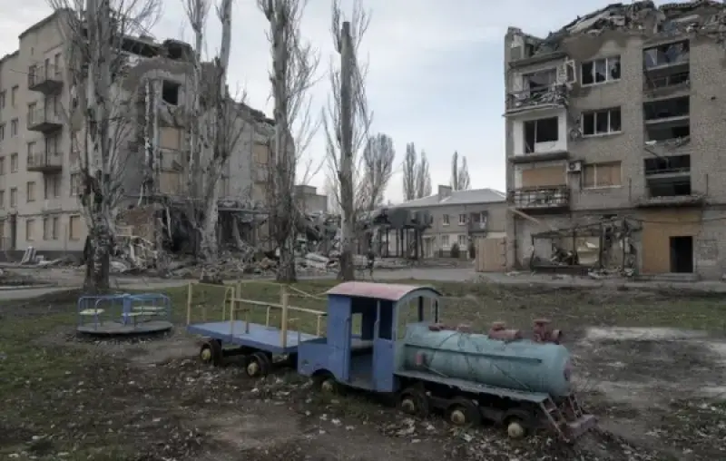 Новости СВО: Армия России ведёт бои в центре Красноармейска (Покровска)
