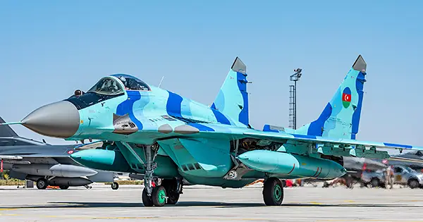 По пути эскалации: Азербайджан поставляет Киеву боевые самолёты? По пути эскалации: Азербайджан поставляет Киеву боевые самолёты?
