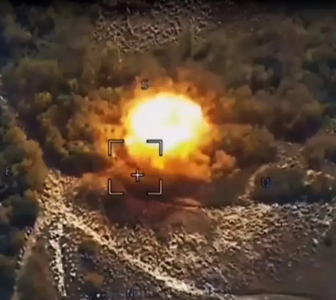 Американский "подарок" – реактивная система M142 HIMARS сожжена "Искадером"