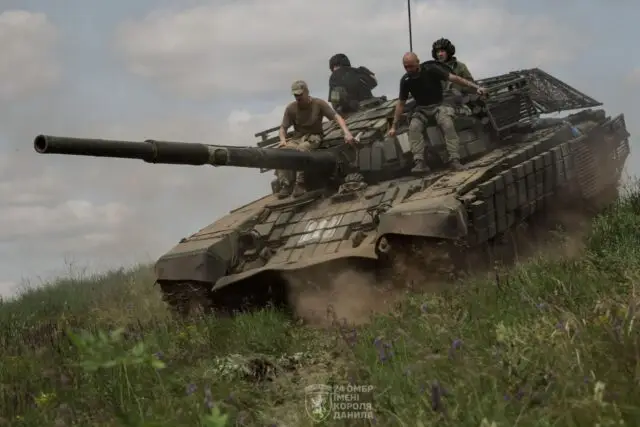 Тайное усиление: колонна спецконтингента ВСУ прибыла в Харьковскую область