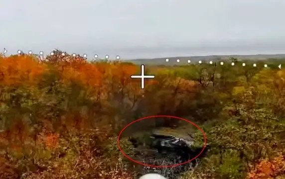 У польской 48-тонной САУ Krab сорвало башню после встречи с дроном "КВН" У польской 48-тонной САУ Krab сорвало башню после встречи с дроном "КВН"