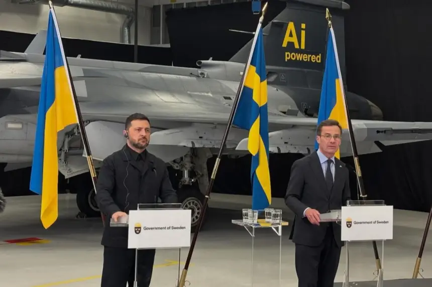 Украина и Швеция договорились о поставке до 150 самолётов Gripen