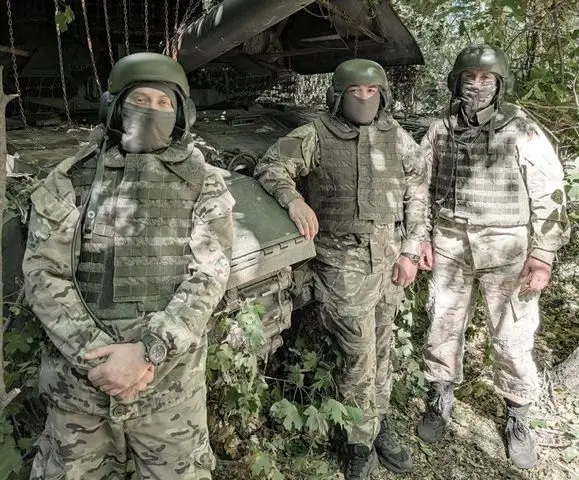 Выдержал 9 попаданий: танк Т-72Б3М справился с атакой роя вражеских БпЛА Выдержал 9 попаданий: танк Т-72Б3М справился с атакой роя вражеских БпЛА