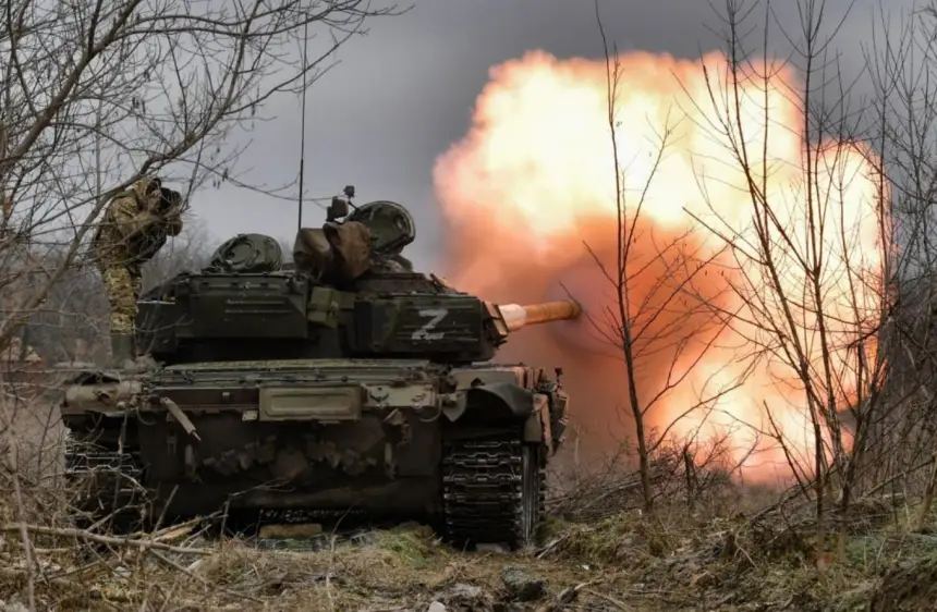 Новости СВО: Армия России с двух флангов прорвалась в Купянск