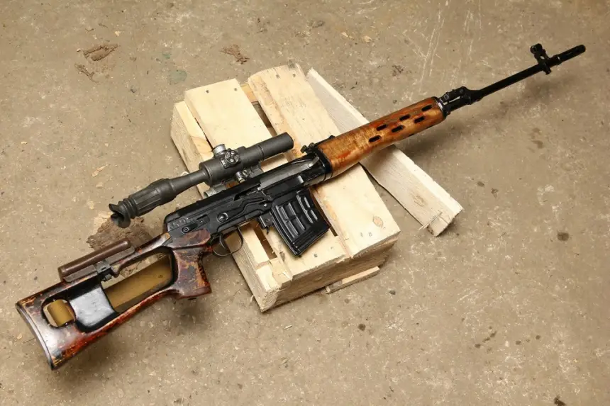 Почему старая снайперская винтовка СВД полезнее новых на СВО