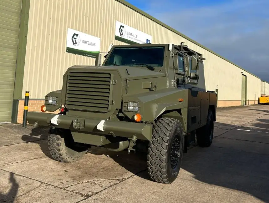 Очень редкий британский "броневик для зомби-апокалипсиса" сожгли наши БПЛА