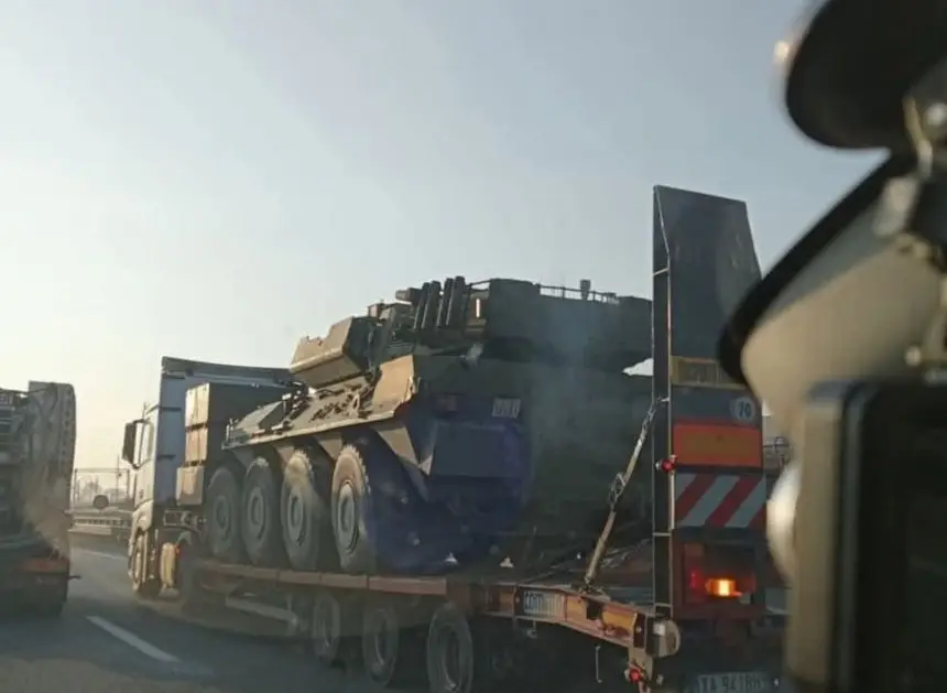 Итальянские колесные танки B1 Centauro со 105-мм пушками поступили в ВСУ