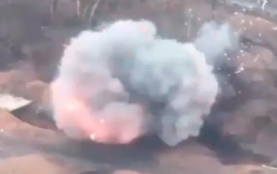 Дроны с термобарическими зарядами разносят вдребезги позиции ВСУ