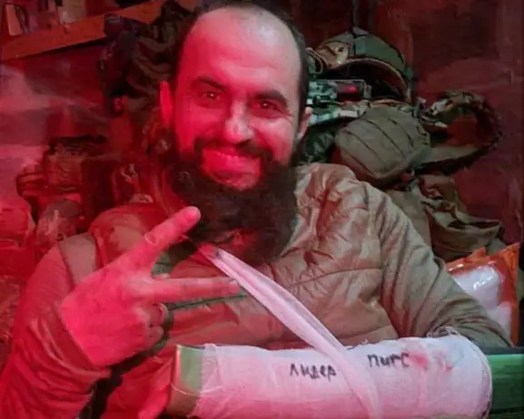 Многие храбро сражались и погибли, не успев получить российский паспорт