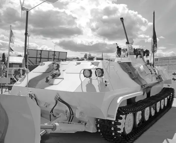 Вездеходная бронемашина "Торос" получила 30-мм пушку и люк в корме