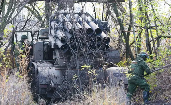Зеленский заявил, что в Покровске не больше 260−300 русских