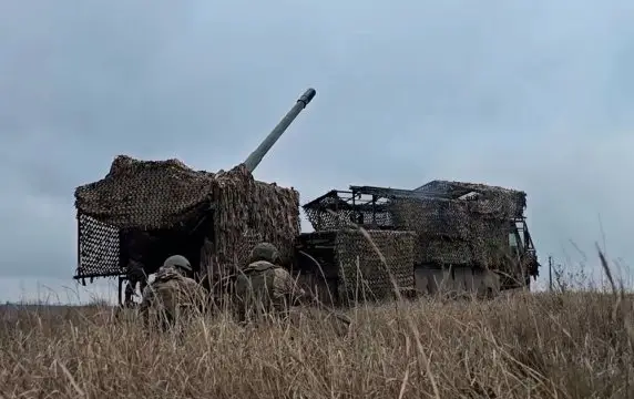 Новейшая российская самоходка 2С44 "Гиацинт-К" поразила цель на расстоянии