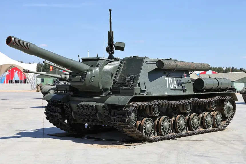 ИСУ-152 - мощь, которая решила исход городских боёв