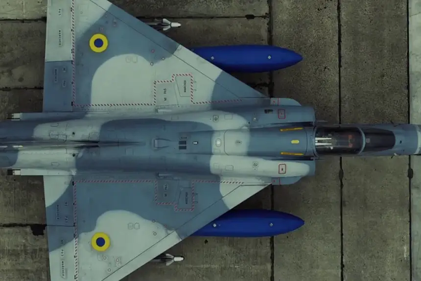 Французский истребитель Mirage 2000-5F ВСУ впервые показали на аэродроме