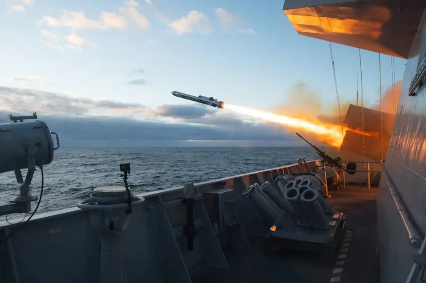 Как военные маневры натовцев убивают экологию Норвежского моря