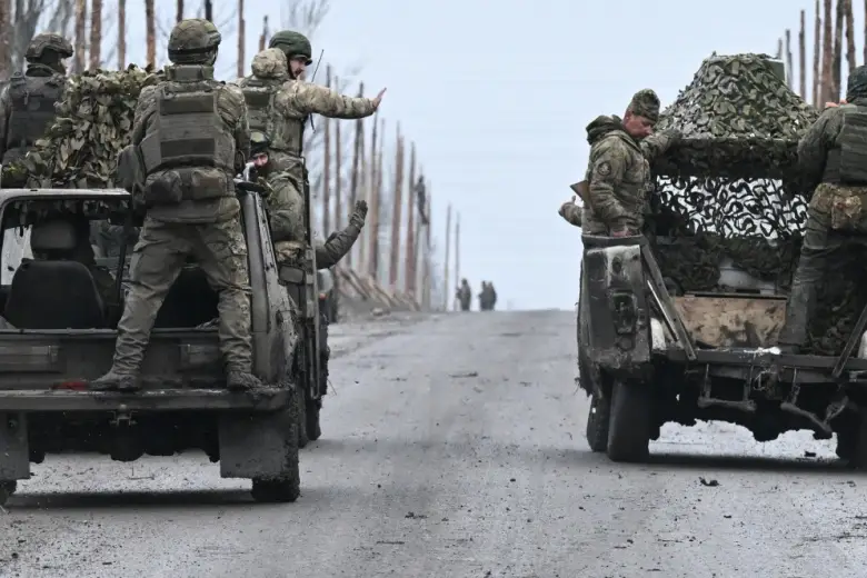 Новости СВО: Армия России ведёт бои в Димитрове и движется к Славянску