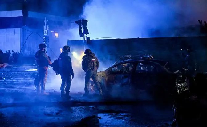 Зеленский вышел из-под контроля: Киев сам пожелал наступления «черной зимы»