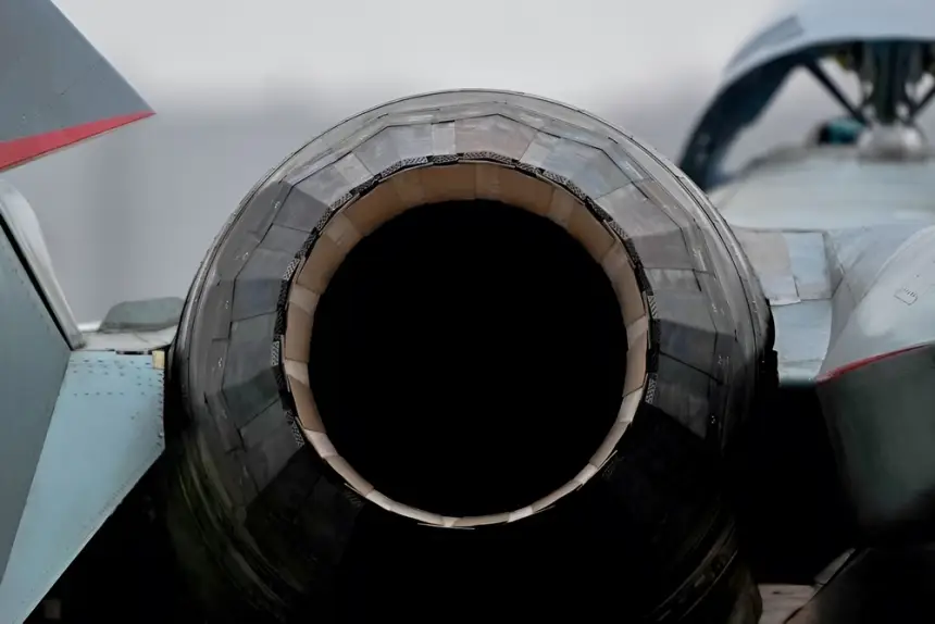 Как улучшит Су-57 загадочное «изделие 177»