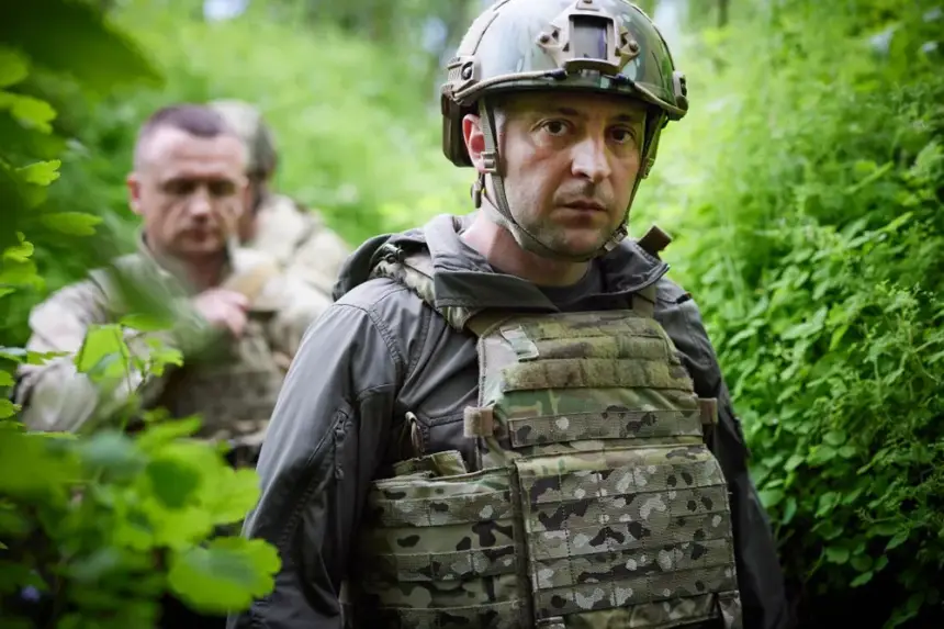 Бунт в Киеве: эксперт раскрыл, кто готовит переворот против Зеленского