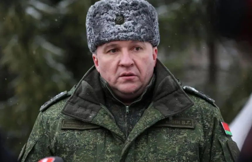 Минск готов к отражению агрессии – глава Минобороны Белоруссии