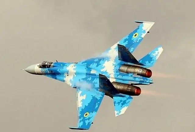 Сообщается, что украинский Су-27 сбили ракетой Р-37 нашего Су-35