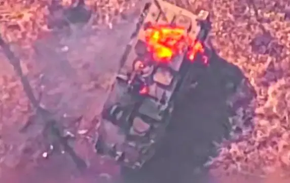 Появилось видео уничтожения 34 БМП Bradley и 16 БТР Stryker ударами Ланцета