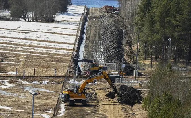 Стройбат НАТО азартно «роет землю», копируя «Линию Суровикина»