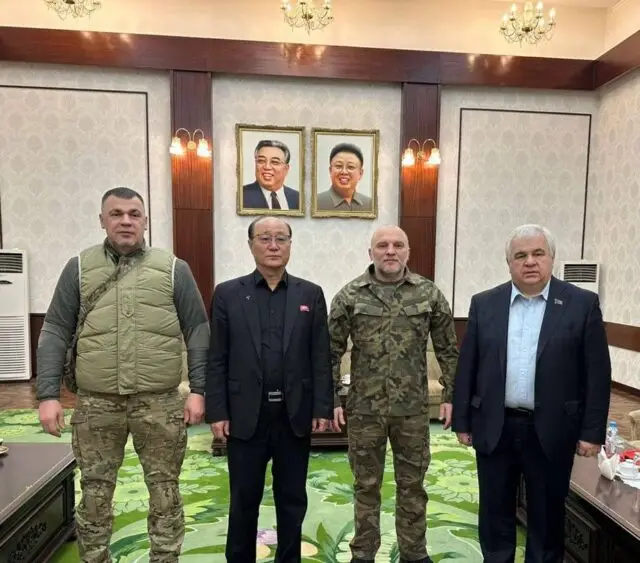 Братское плечо: в КНДР оценили подвиг бойцов из бригады «Ветераны»