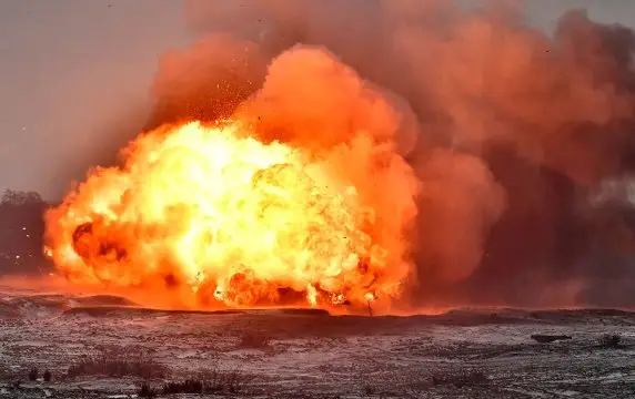 Редкая в ВСУ самодвижущаяся гаубица FH-70 уничтожена дроном "КВН"