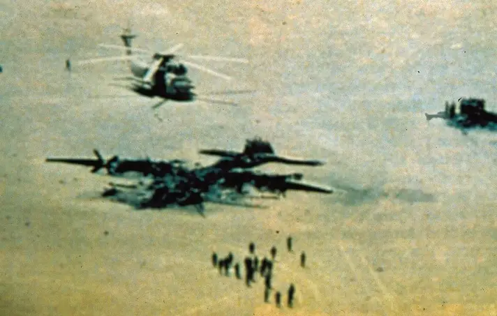 Провал, катастрофа и успех: три операции США до захвата Мадуро