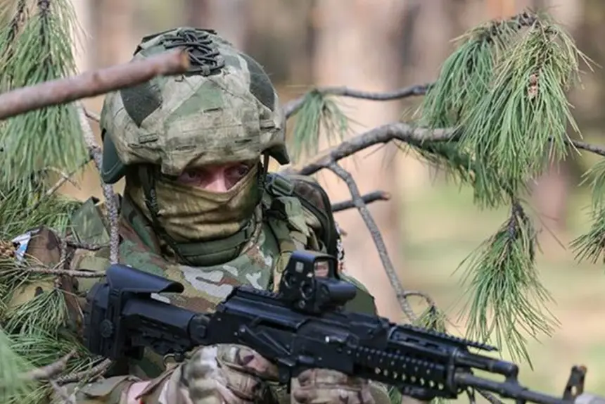 Война XXI века: офицер Генштаба рассказал о новой тактике на СВО